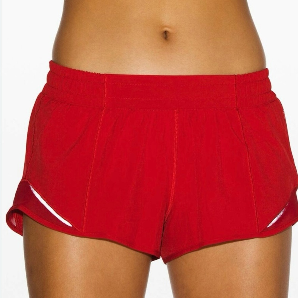 lululemon athletica Red Hotty Hot Shorts 2.5’’
